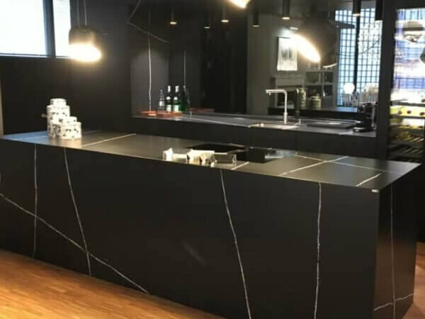 Et Marquina Silestone Quartz Worktop SS ETMARQ